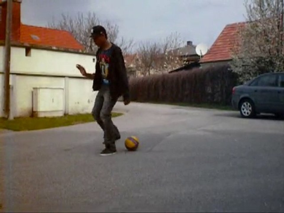Freestyle Tricks/Dribble Tricks - Collab 2010