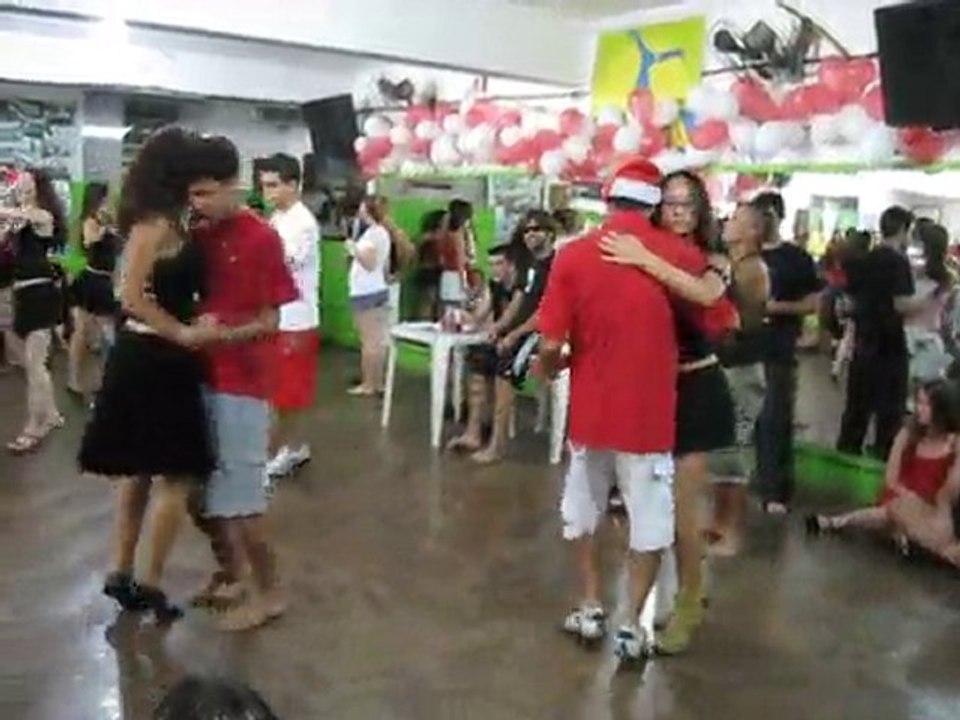 Exame Pé Descalço - Lucas Medeiros - Azul -> Azul Avançada