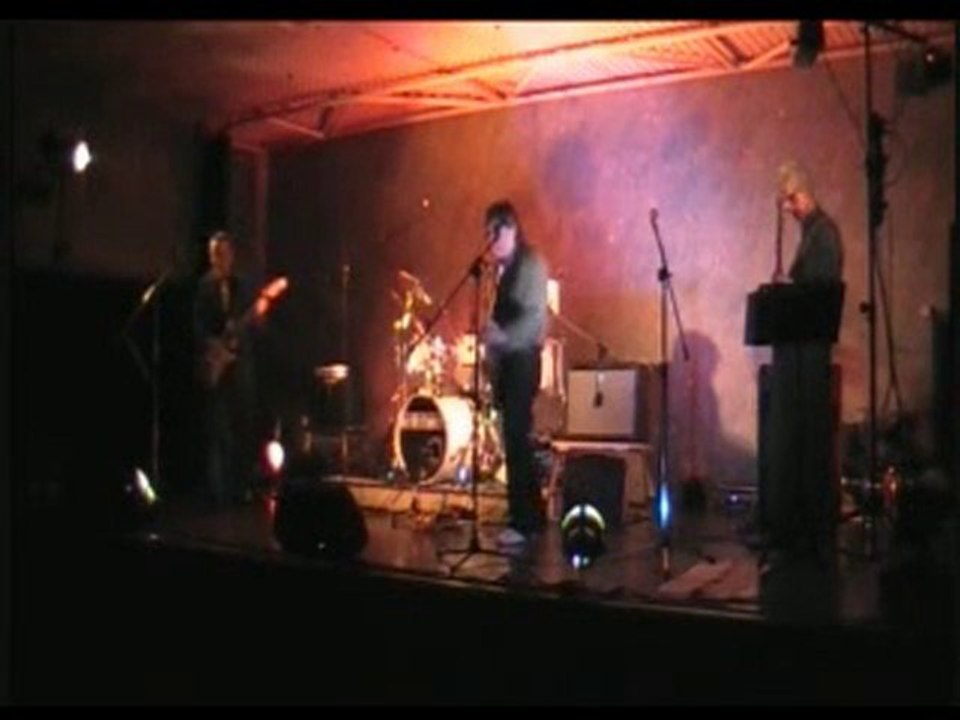 Apache Concert in Vermelles - Nov 2009 🎶