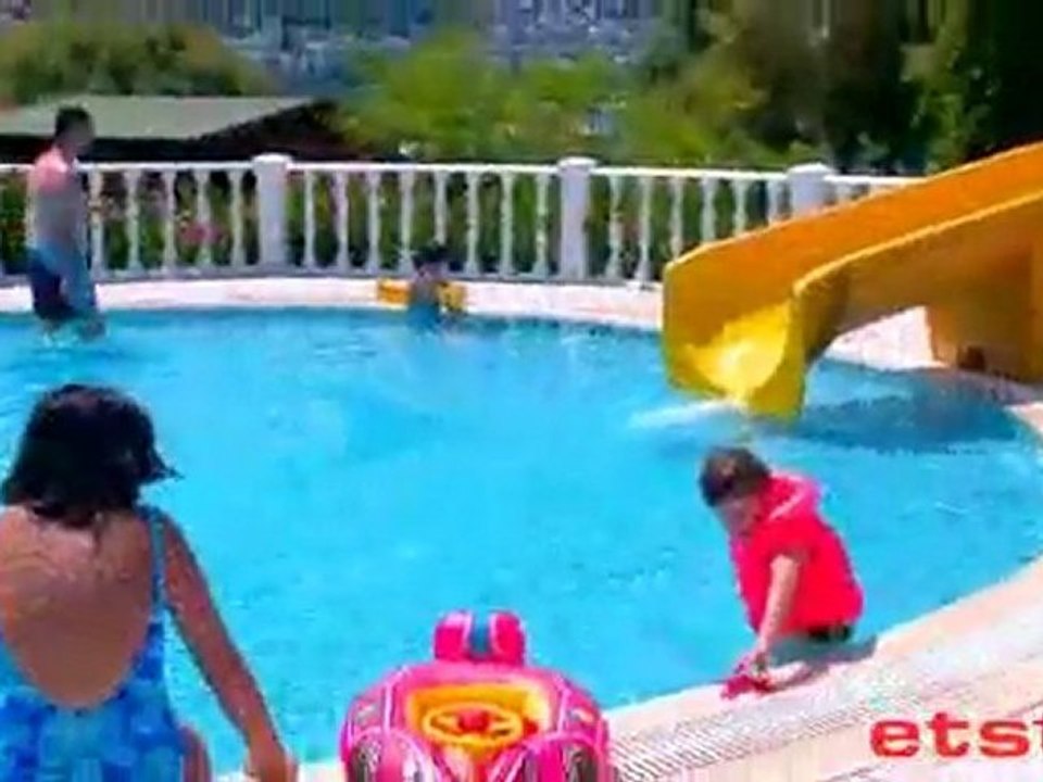 Golden Age Hotel: Luxurious Stay Experience