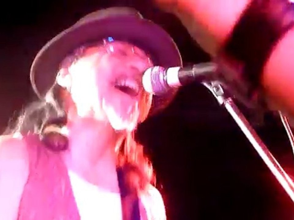 Little Caesar - "Chain Of Fools (live)