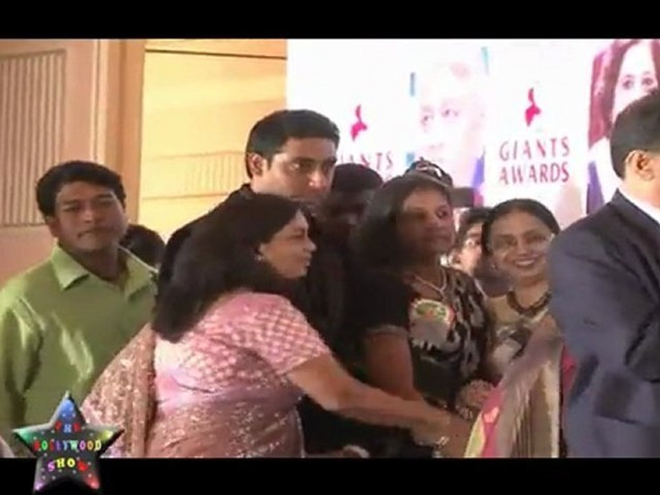 Jaya Bachchan At Giants Awards