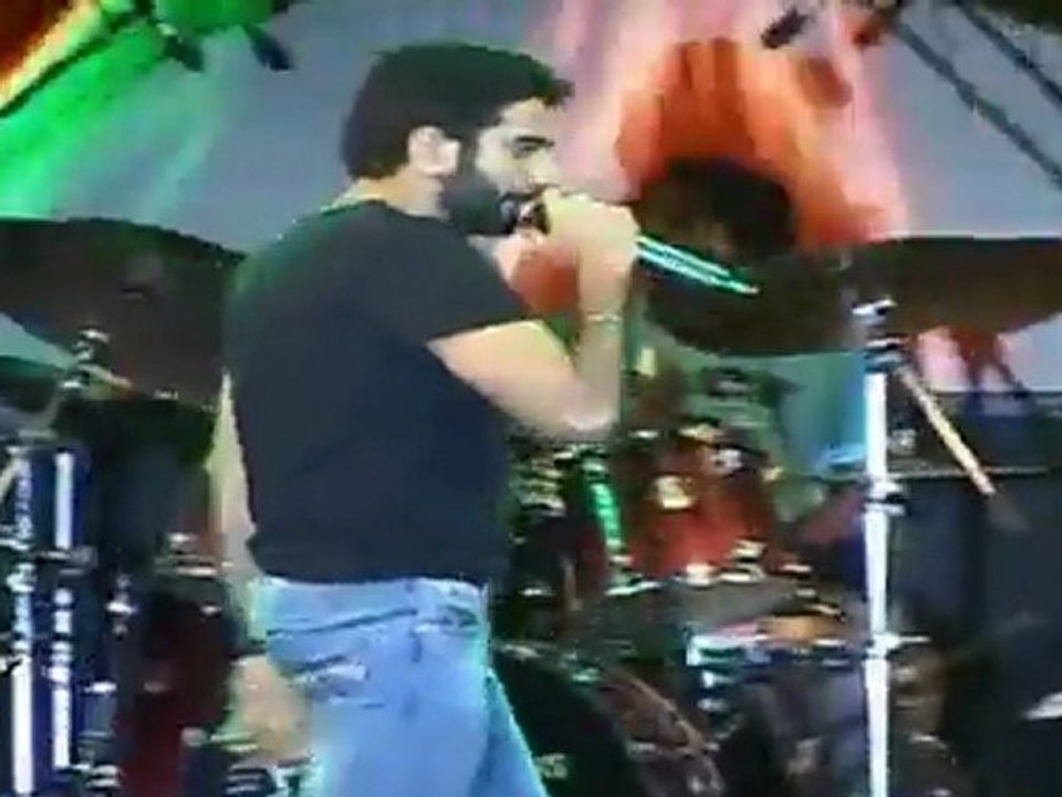 Salam Namstey lIve By Vishal Shekhar