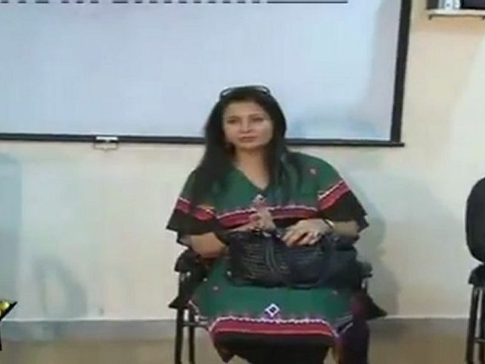 Kajol & Rishi Kapoor: Iconic Moments from 2008