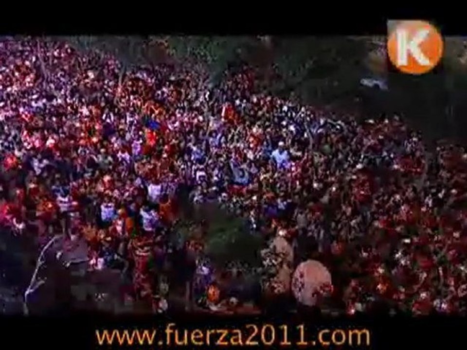 Chino, chino, chino en 'balconazo' de Keiko