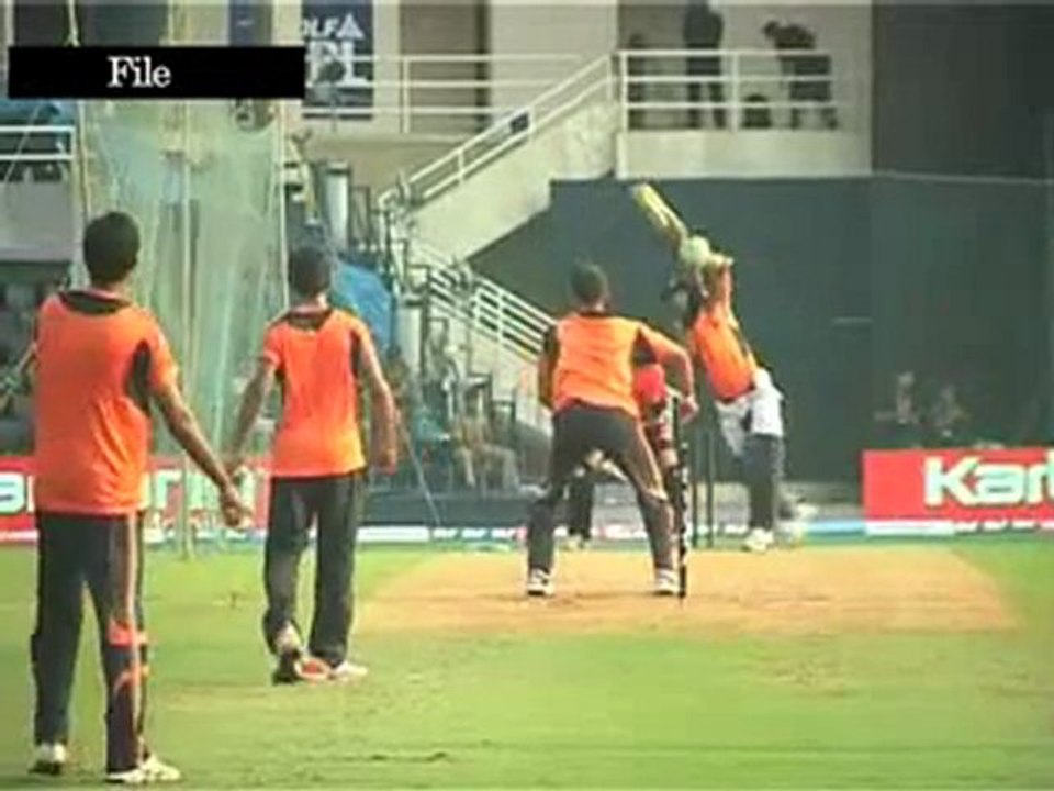 Yuvi versus Sanga