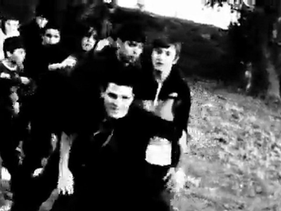 KEEP THE VIBE ALIVE - WITCHCRAFT