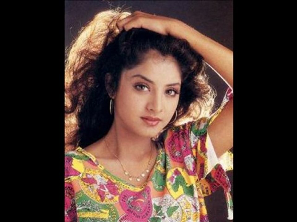 Stream Popular DESI Movies & Music Videos Online 🎬🎶