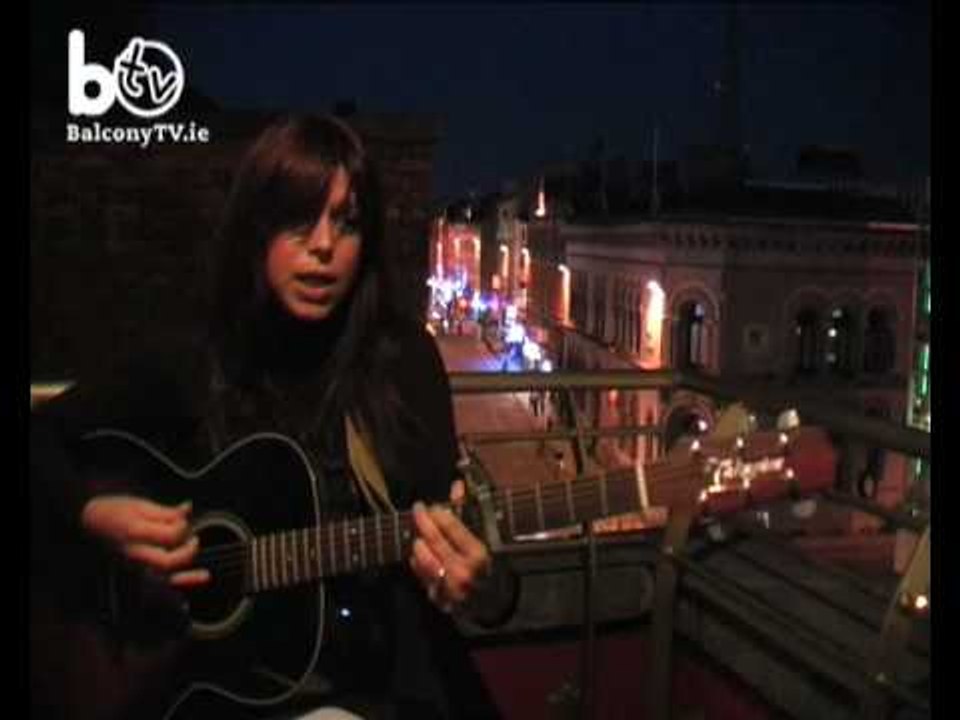 LISA MCLAUGHLIN (BalconyTV)