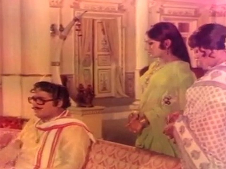 Yama Gola - Explaining About N.T.R