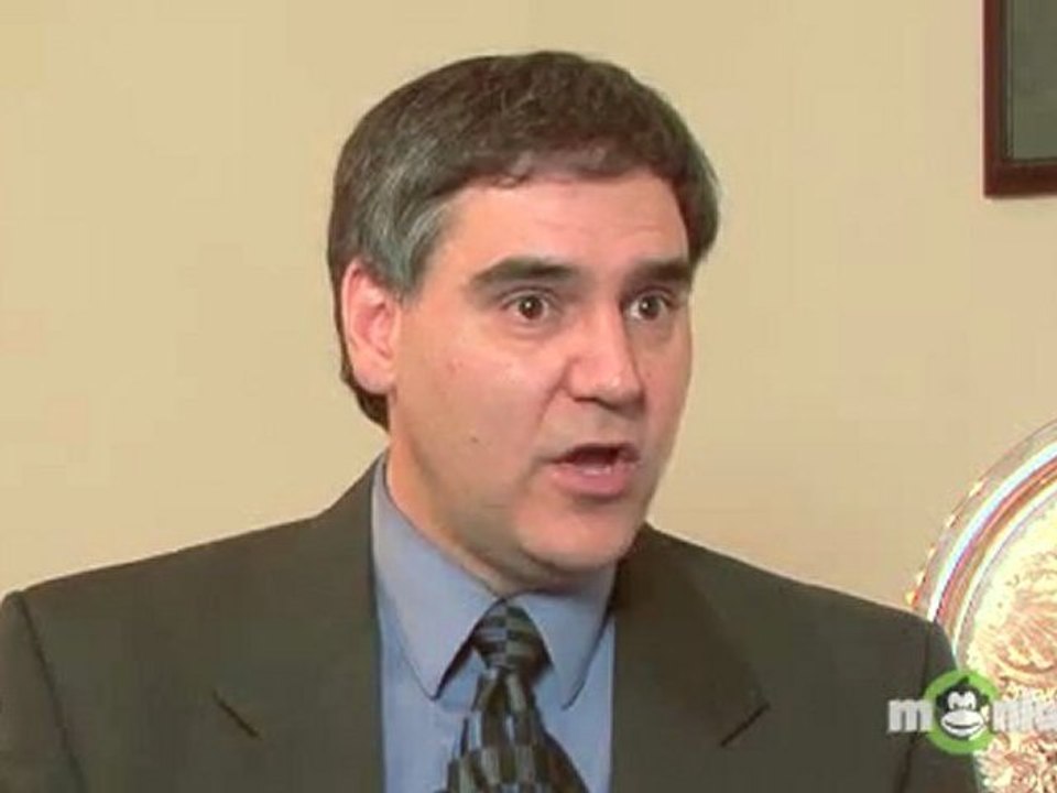 What are the categories and types of U.S. Bonds?