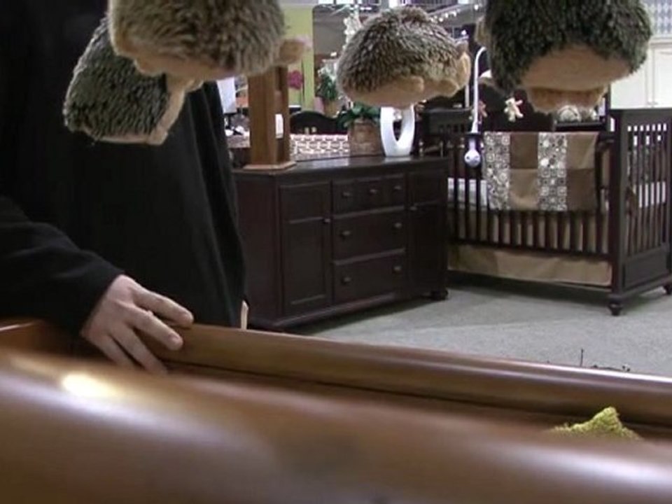 Comparing Nursery Drop-Side and Convertible Cribs