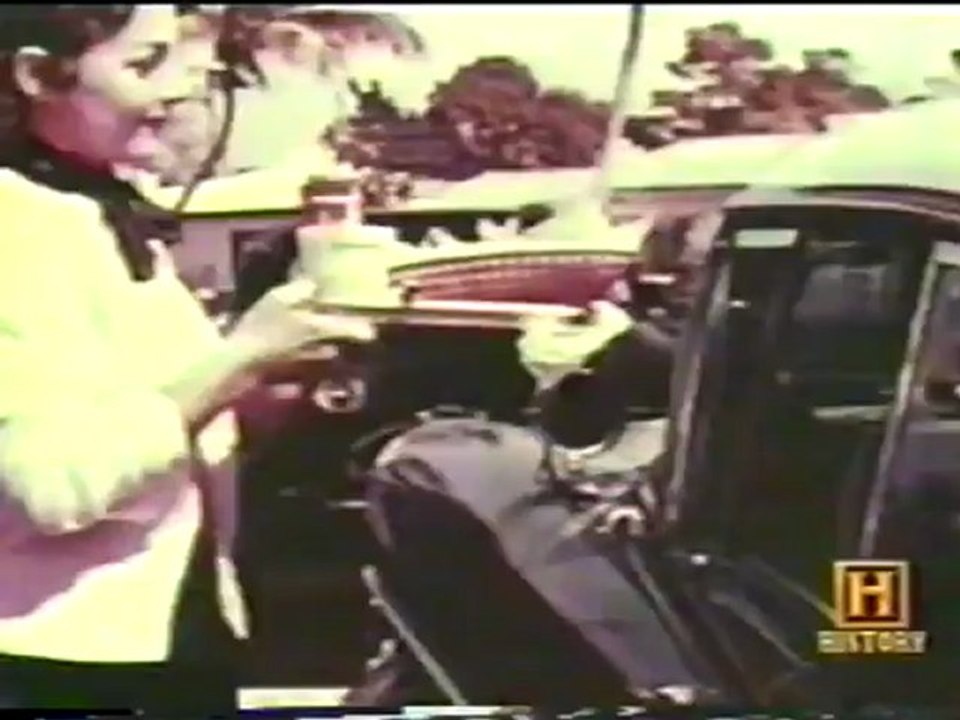 Let's Play House in Your 50s: Fun Tips & Ideas 🏡