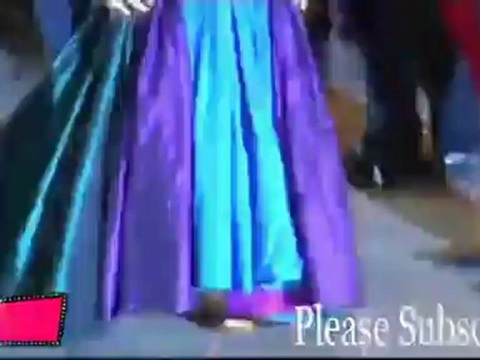 Jitendra & Family At Karan  Johar Birthday Party