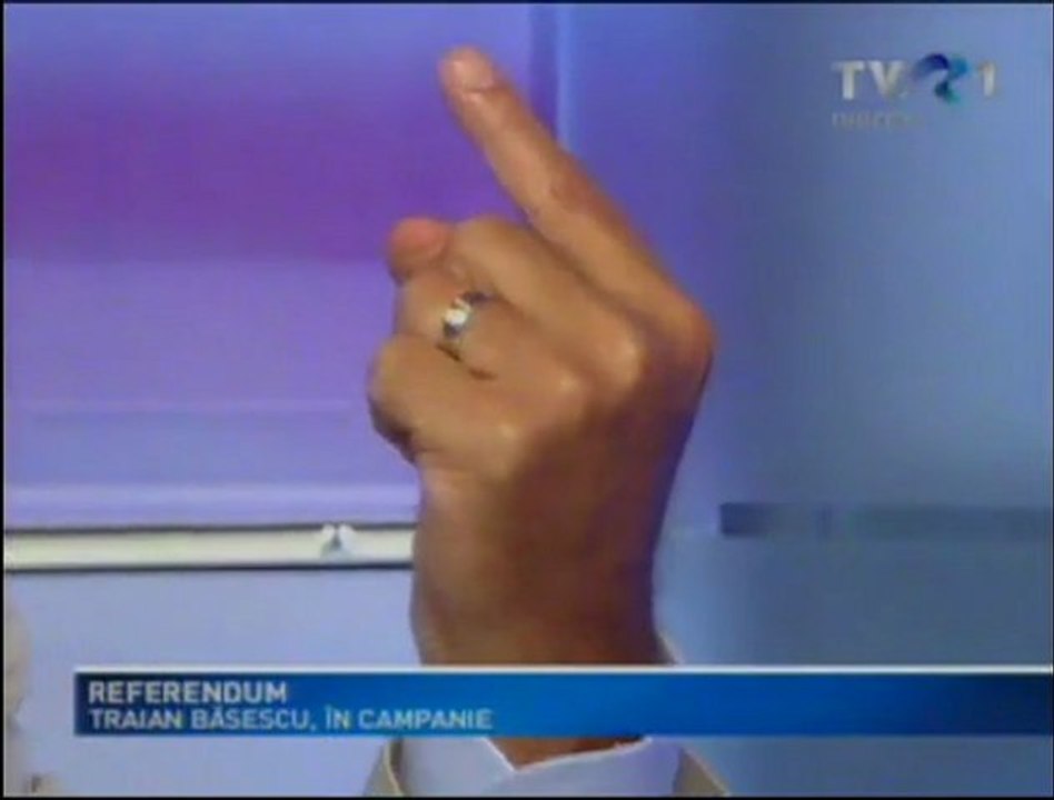 BĂSESCU - PREŞEDINTELE LAŞ DE LA MASA VERDE (minciunile neruşinate de la TVR)