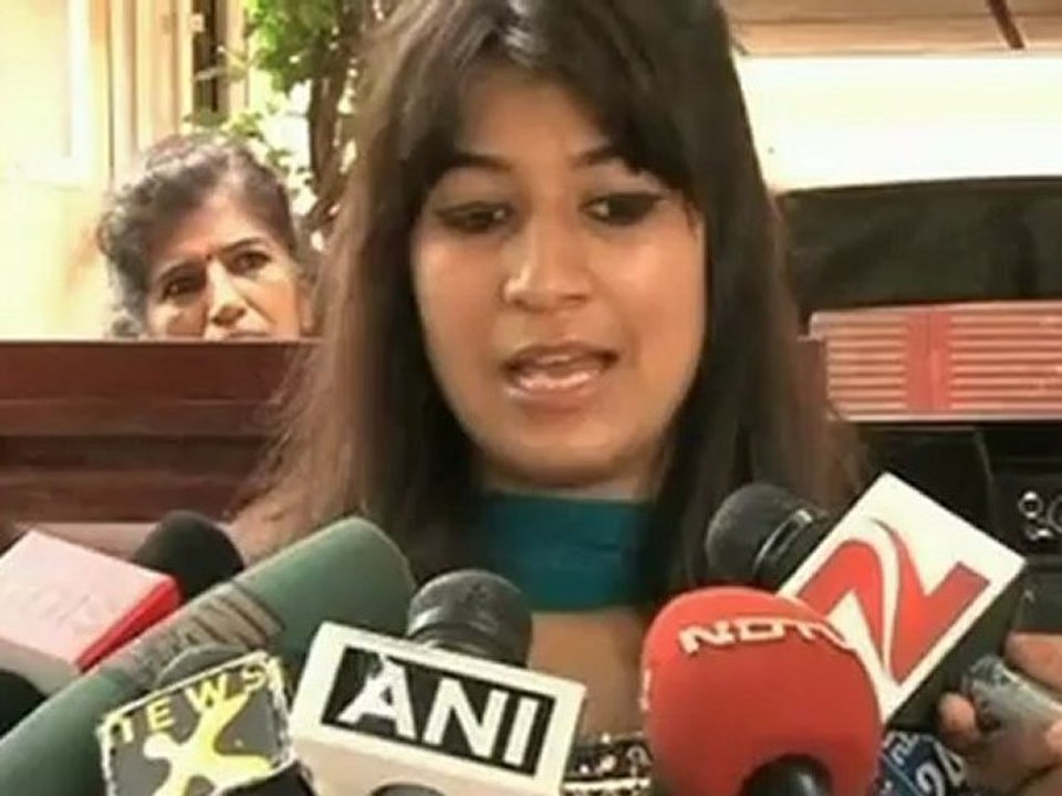 Indian Volunteer Apologizes for Joining Athletes Parade at Opening Ceremony