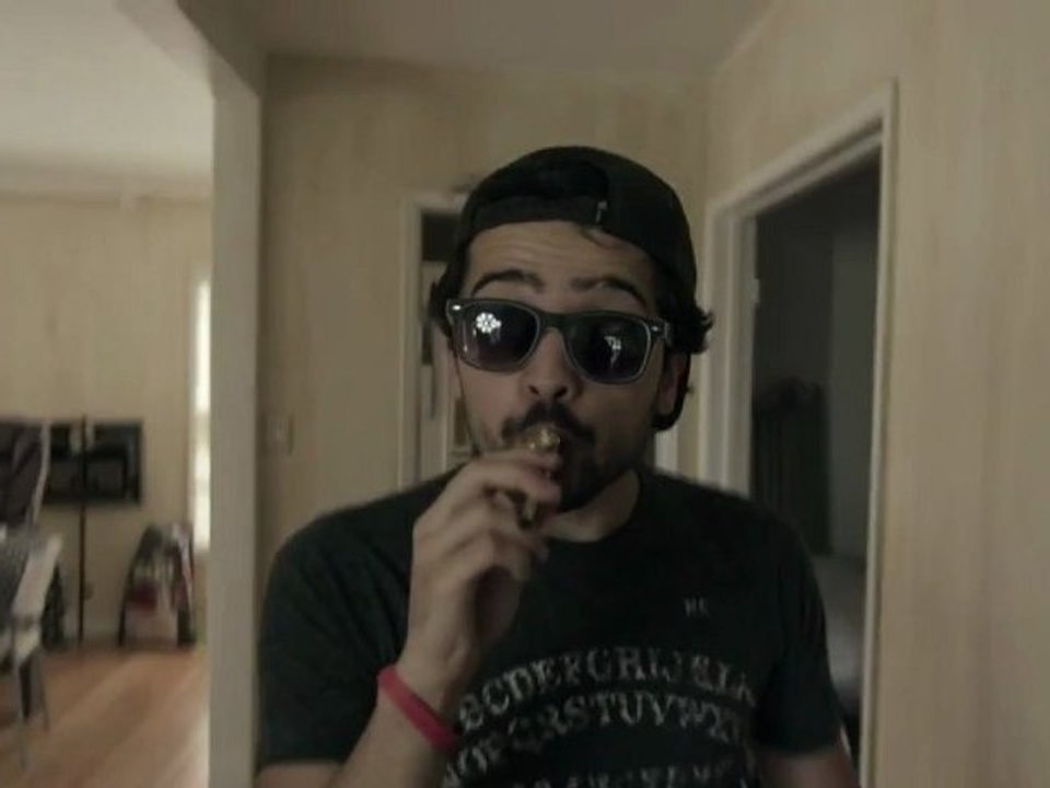 One Shot - MysteryGuitarMan: Musical Video with Head-Tracking Motion