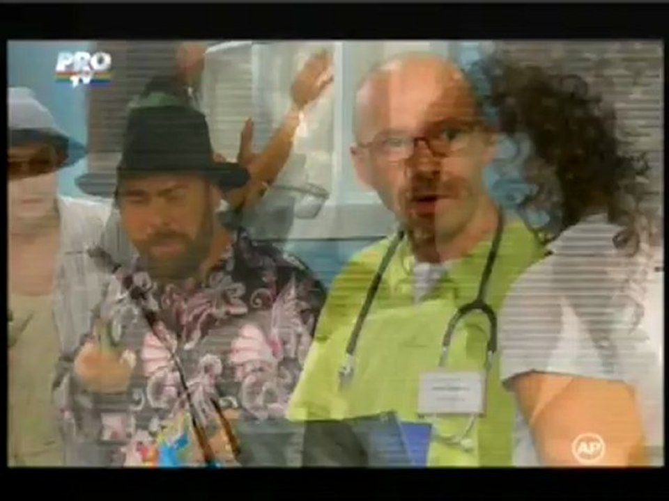 Composite-201210112129_0001