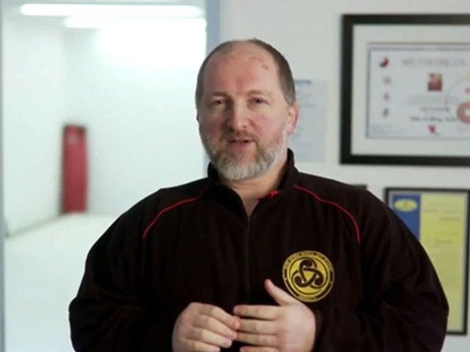 The best self defence against a knife attack is to run!