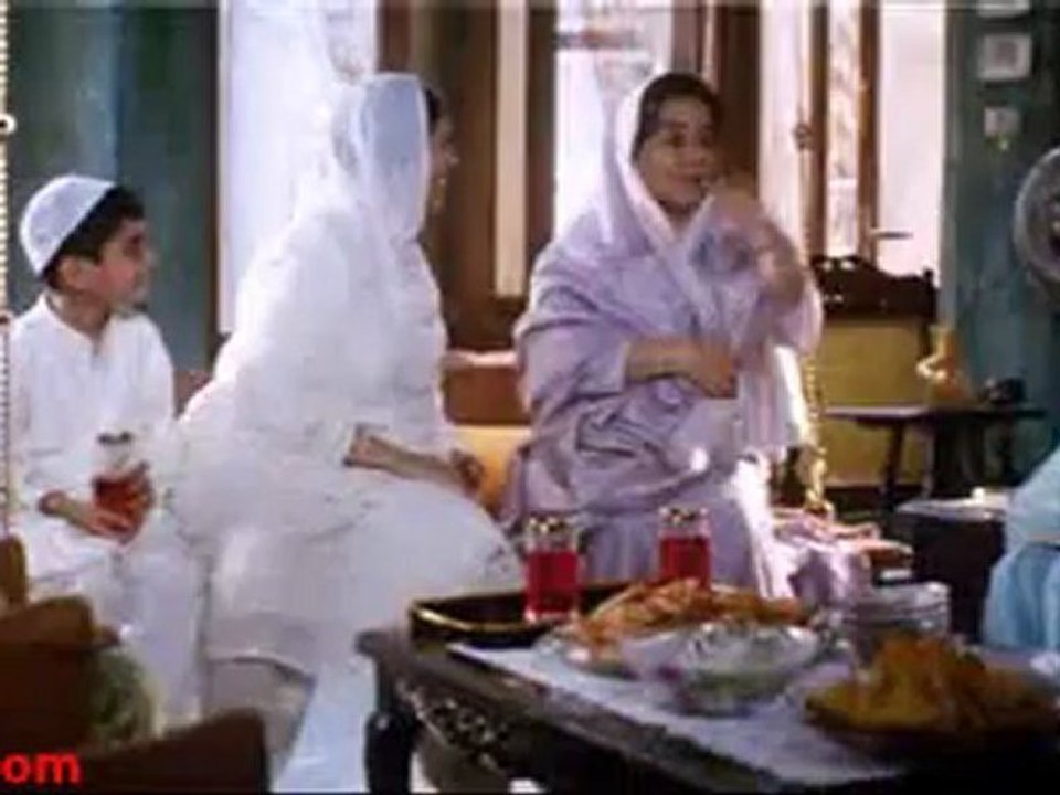 Kabhi Khushi Kabhi Gham 2001_clip1