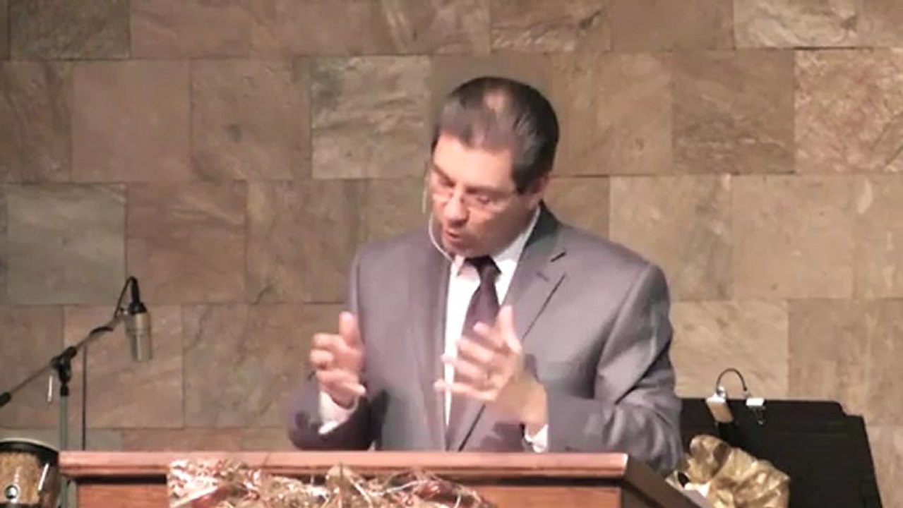 ... pero Dios - Pastor Hellman Avila