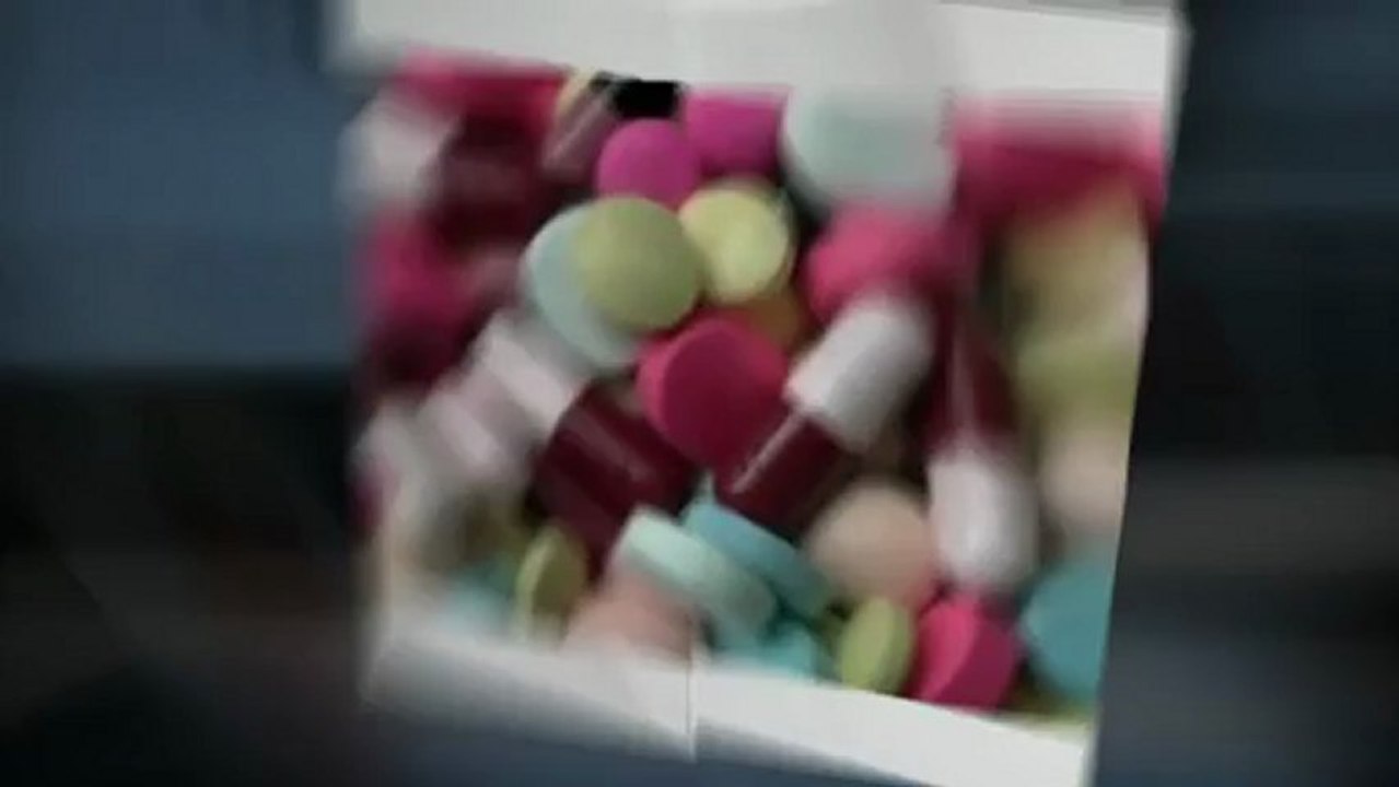 Understanding Herpes: Causes and Symptoms 🤒