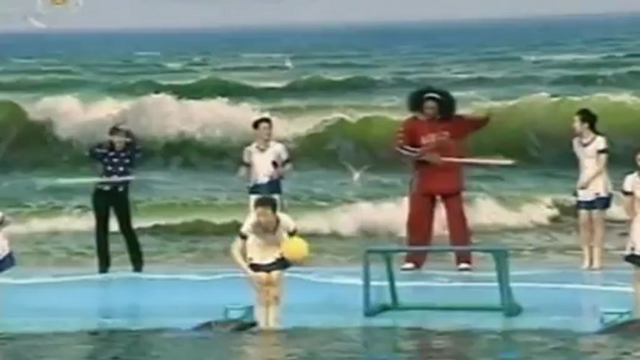 Dennis Rodman visits North Korean Aquarium