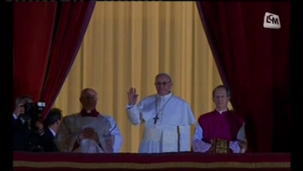 Bergoglio devient le pape François 1er