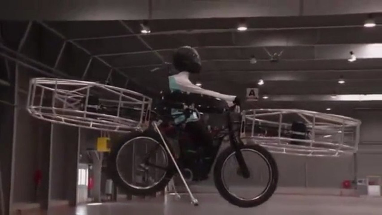 Летающий велосипед!