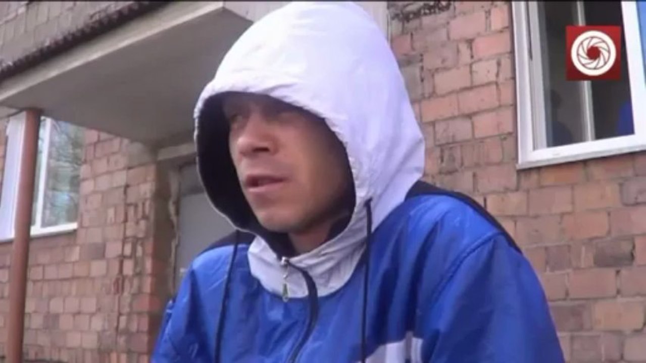 Как убивали Артема Карлышева у киноцентра Наутилус в Абакане