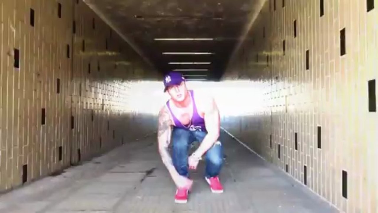 R&B Hit 'Ain't No Other Way' by Creehill 🎶