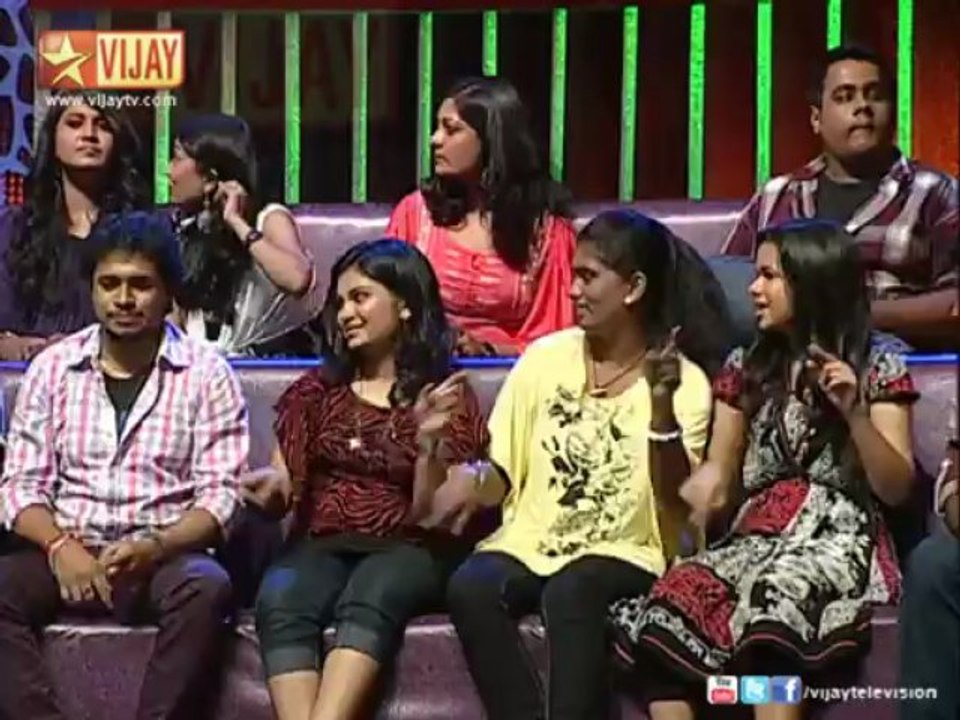 Mahitha sings Machan Meesai