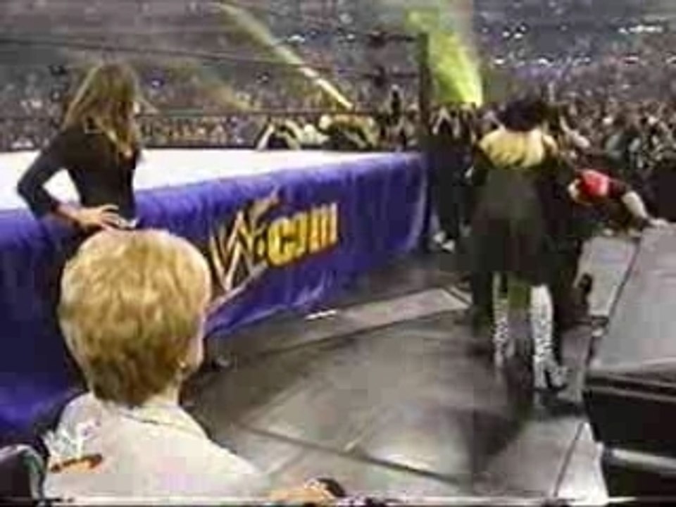 Shane McMahon vs. Vince McMahon