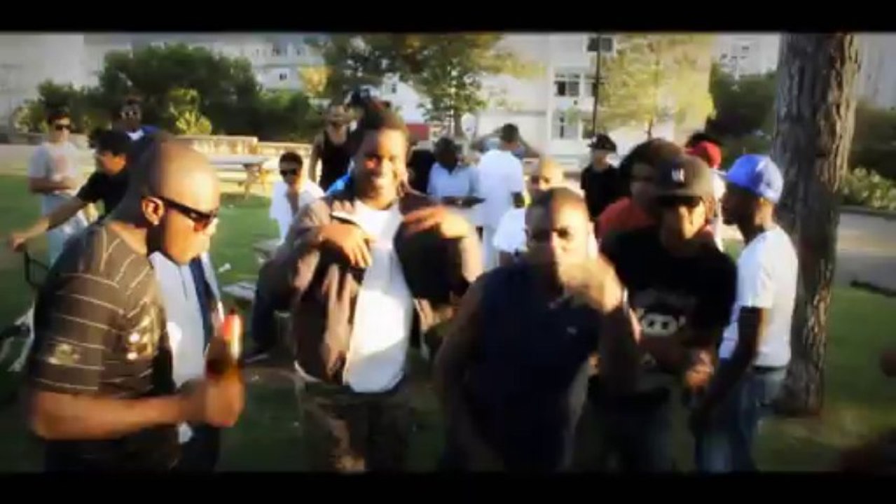 Sobrevivência (Video Oficial)