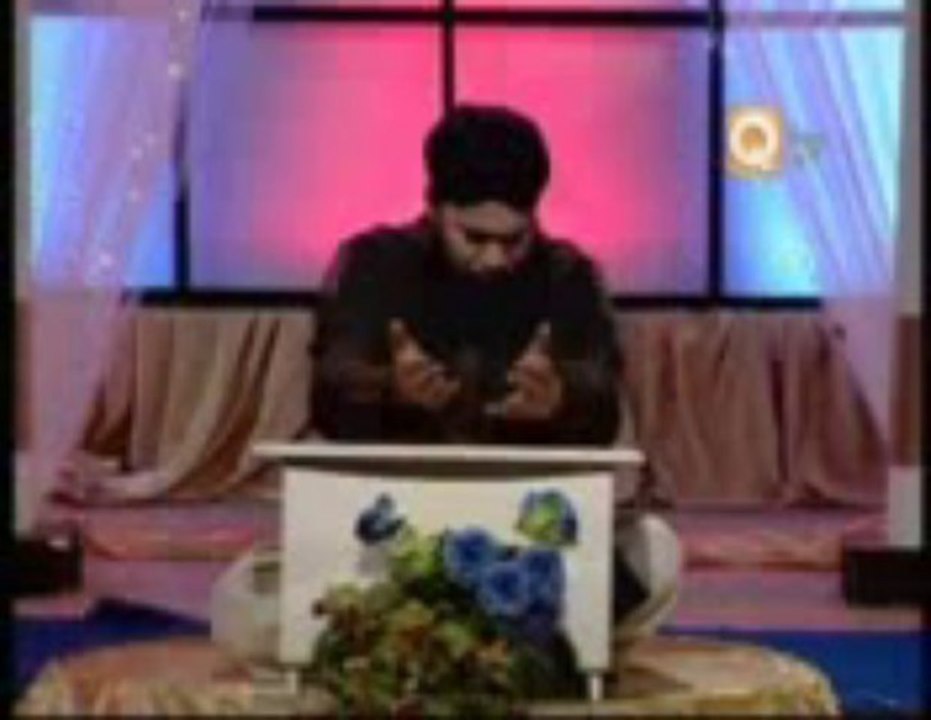 Kadam Kadam Pe Khuda ....... Owais Raza Qadri