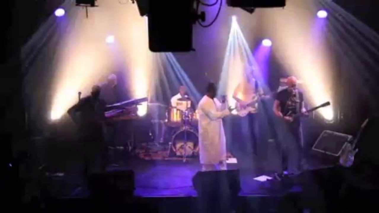 KUNBE-Bamako groove / extraits live Ferrailleur-Nantes 13 juin 2013
