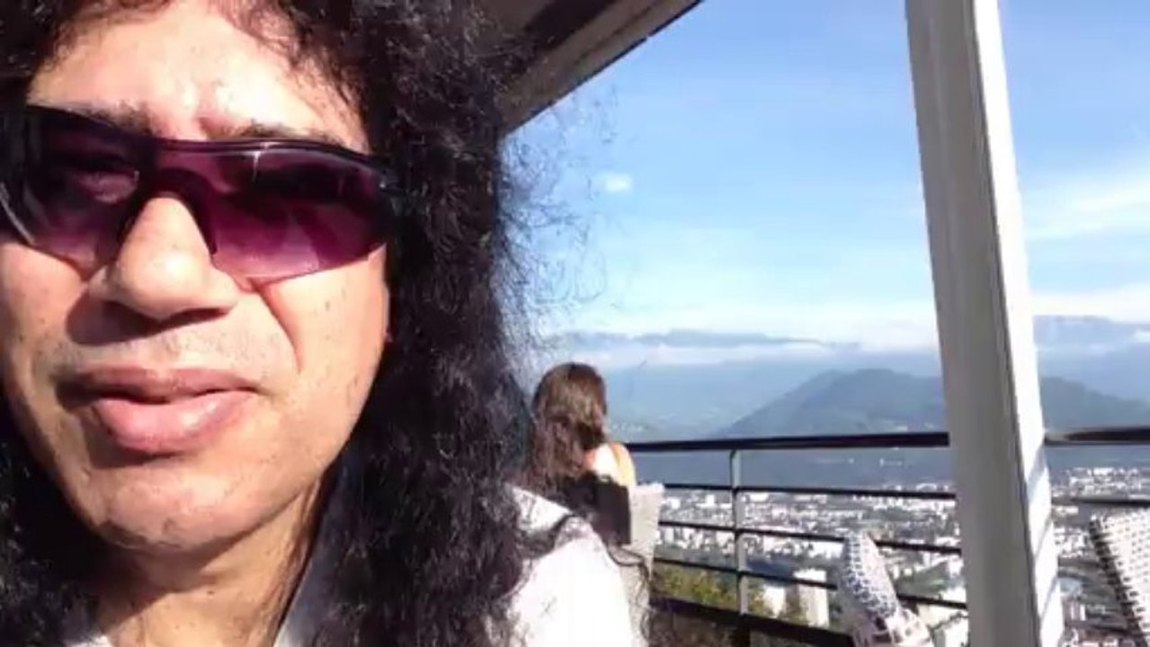 Greetings from Charly from Grenoble, France