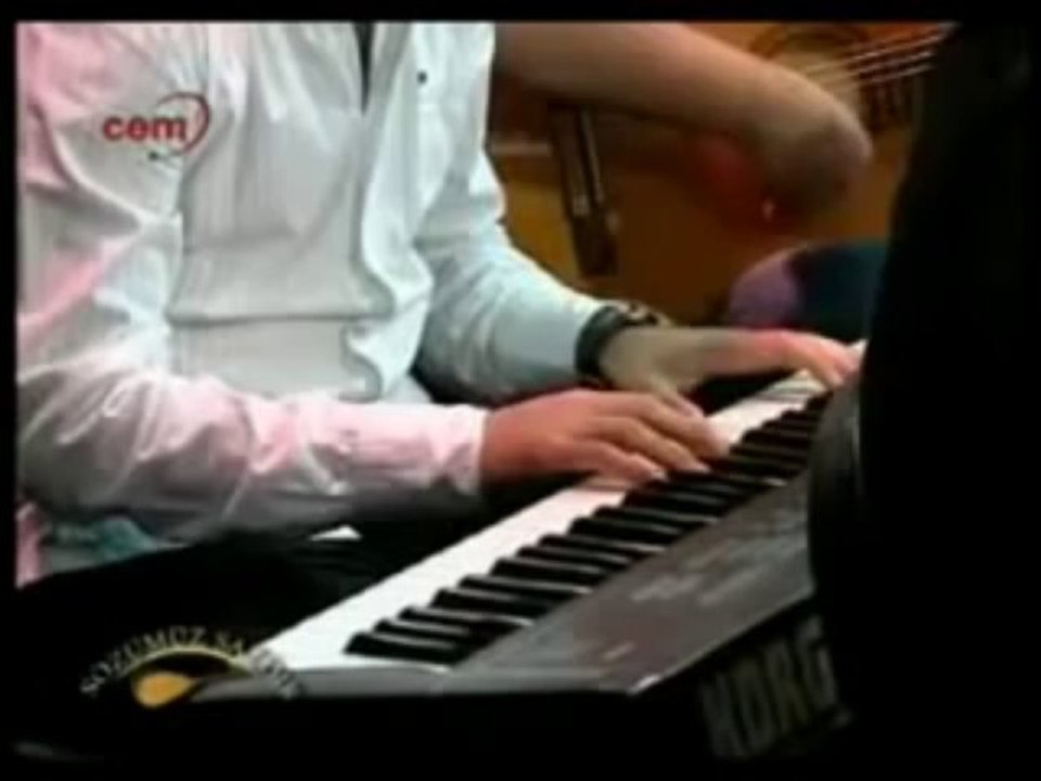 Özcan Türe - Ayrılık Derdinin Dermanı Nedir