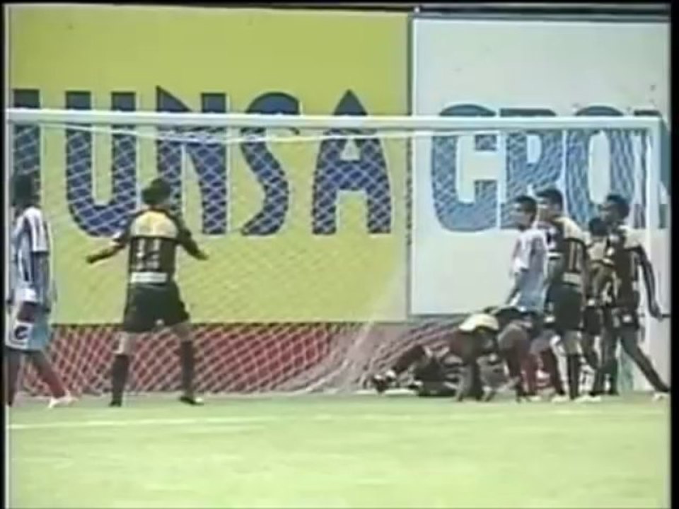 Deon McCaulay - Striker - YouTube