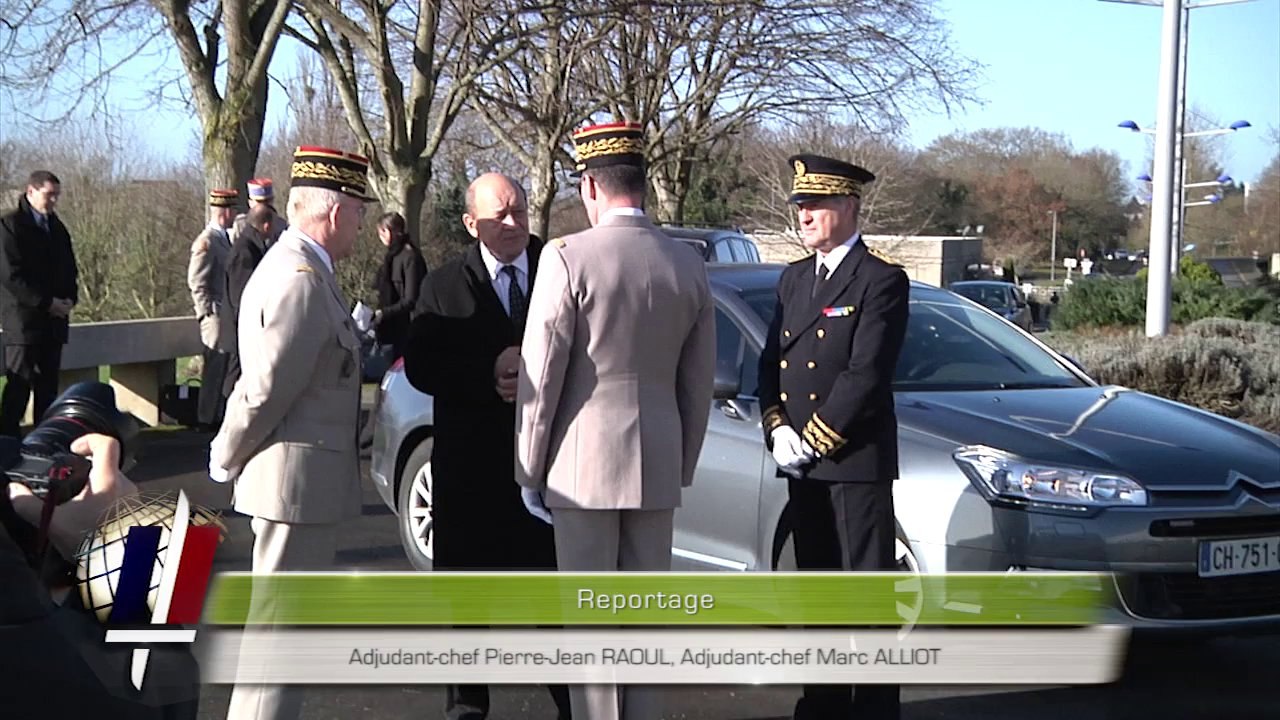 Pacte défense cyber par le ministre de la Défense