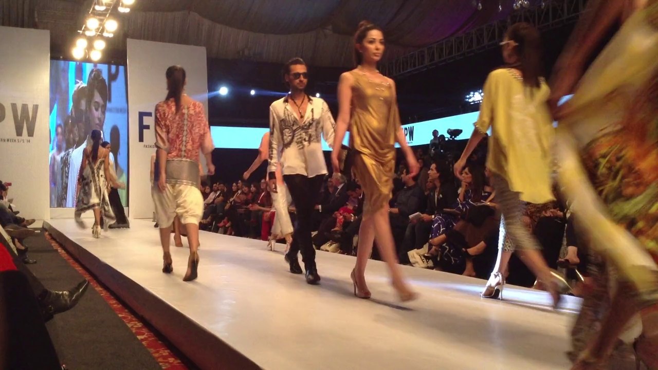 Fashion Pakistan Week 6 - S/S 2014 - FPW6 - Designer Deepak Perwani