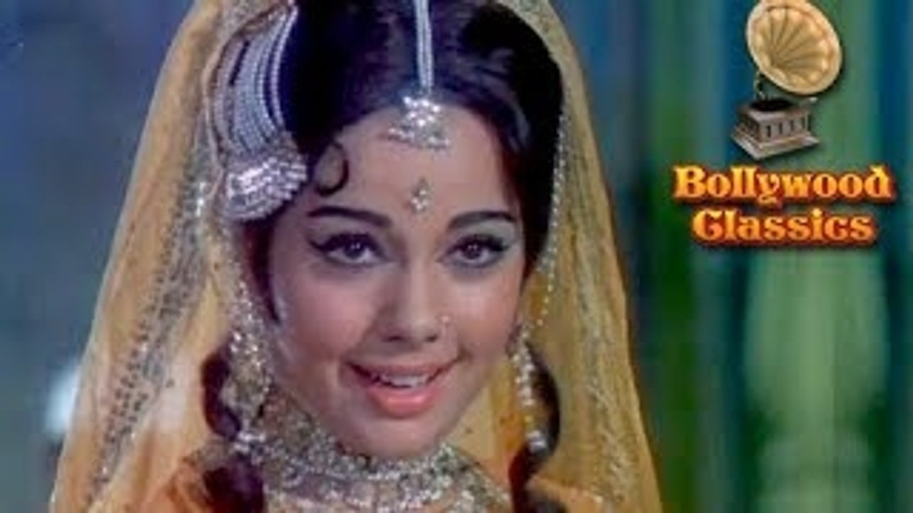 Sanam Tu Bewafa Ke Naam Se - Lata Mangeshkar Classic Romantic Song from Khilona (1970)