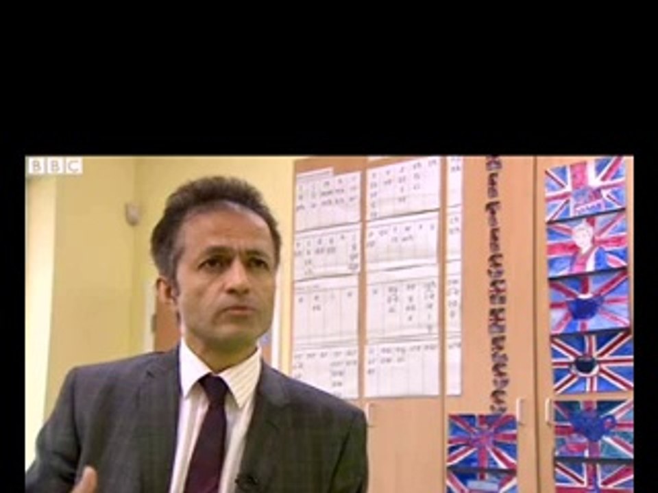 Shanghai maths teachers brought to England to raise standards