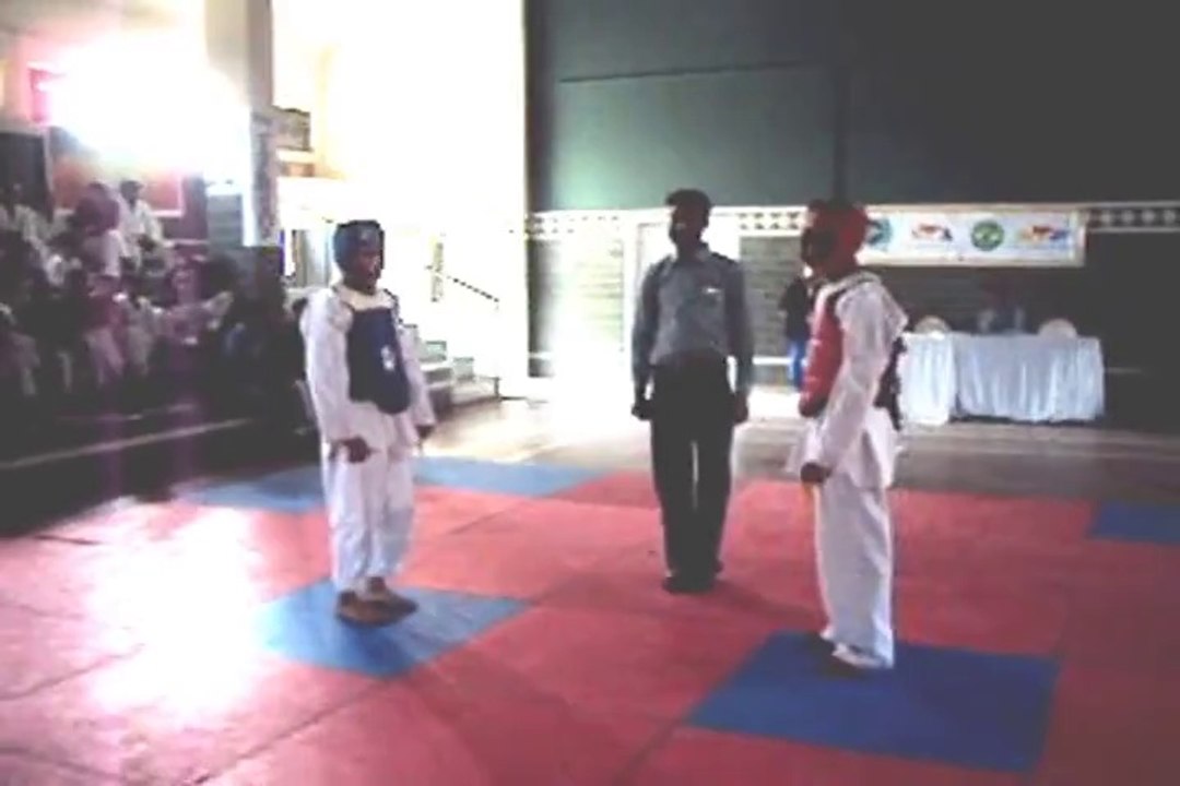 ehtisham Sparring FKS Taekwondo championship 2013 karachi