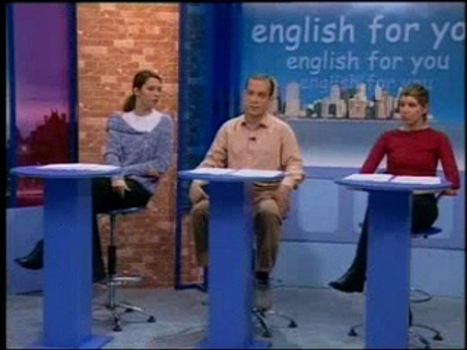 CD 10 (ENGLISH FOR LOW LEVELS)_2