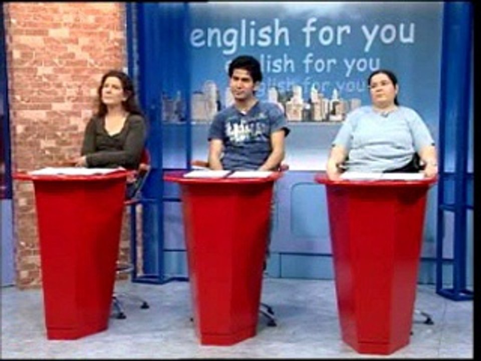 CD 70 (ENGLISH FOR INTERMEDIATE LEVELS)_1