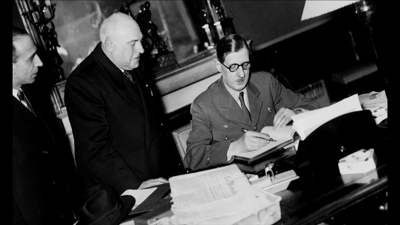 Duels : Beuve-Méry / De Gaulle, "le Monde" contre le président - Extrait n°3 - France 5