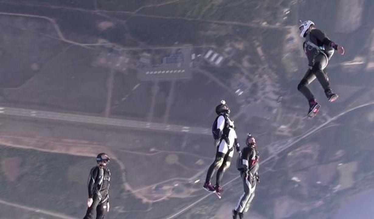 THAT HOME - Skydiving