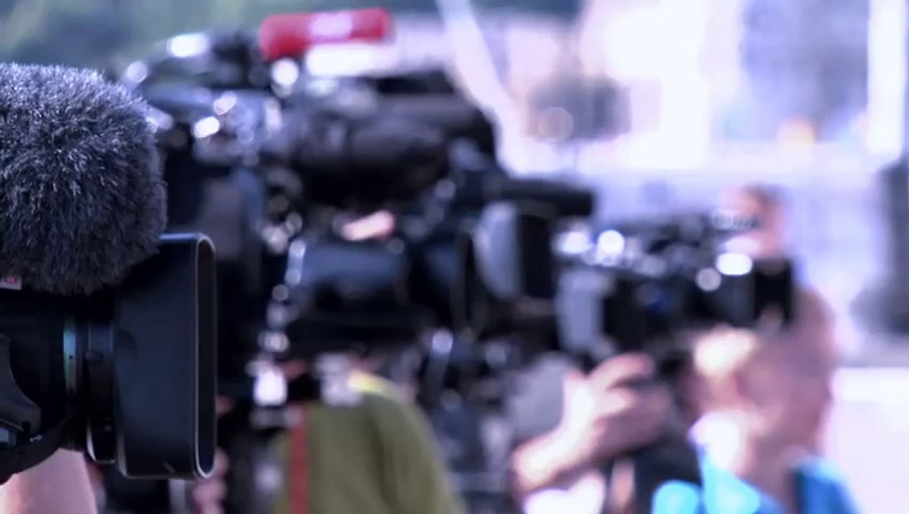 What Is PR? A Guide to Public Relations