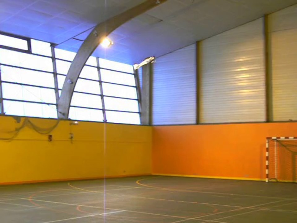 Aéromodélisme en salle